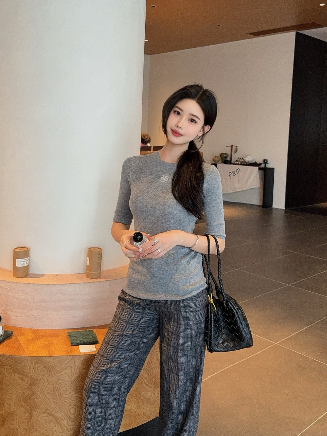 25fw knitted sweater