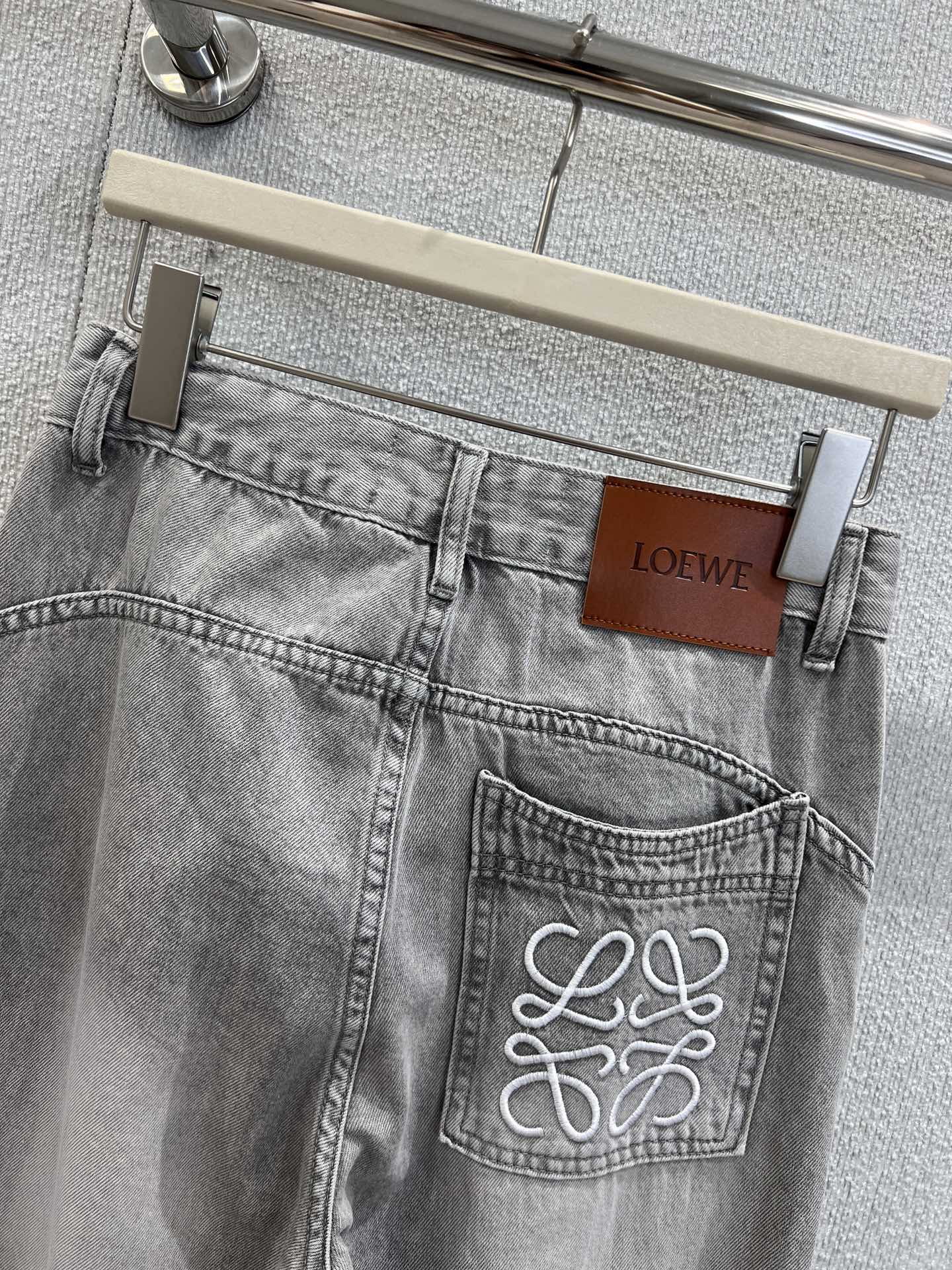25ss embroidered jeans