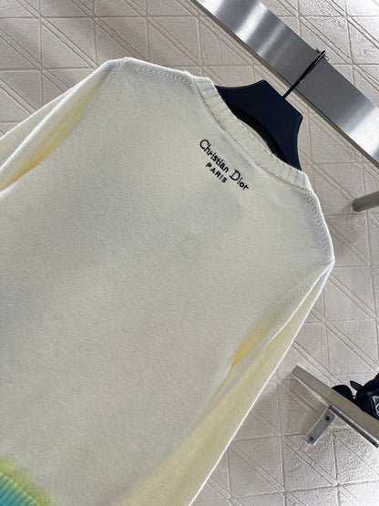 25 New Arrival Embroidered Sweater