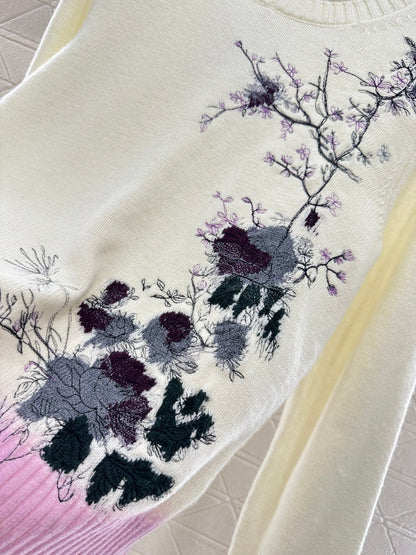25 New Arrival Embroidered Sweater