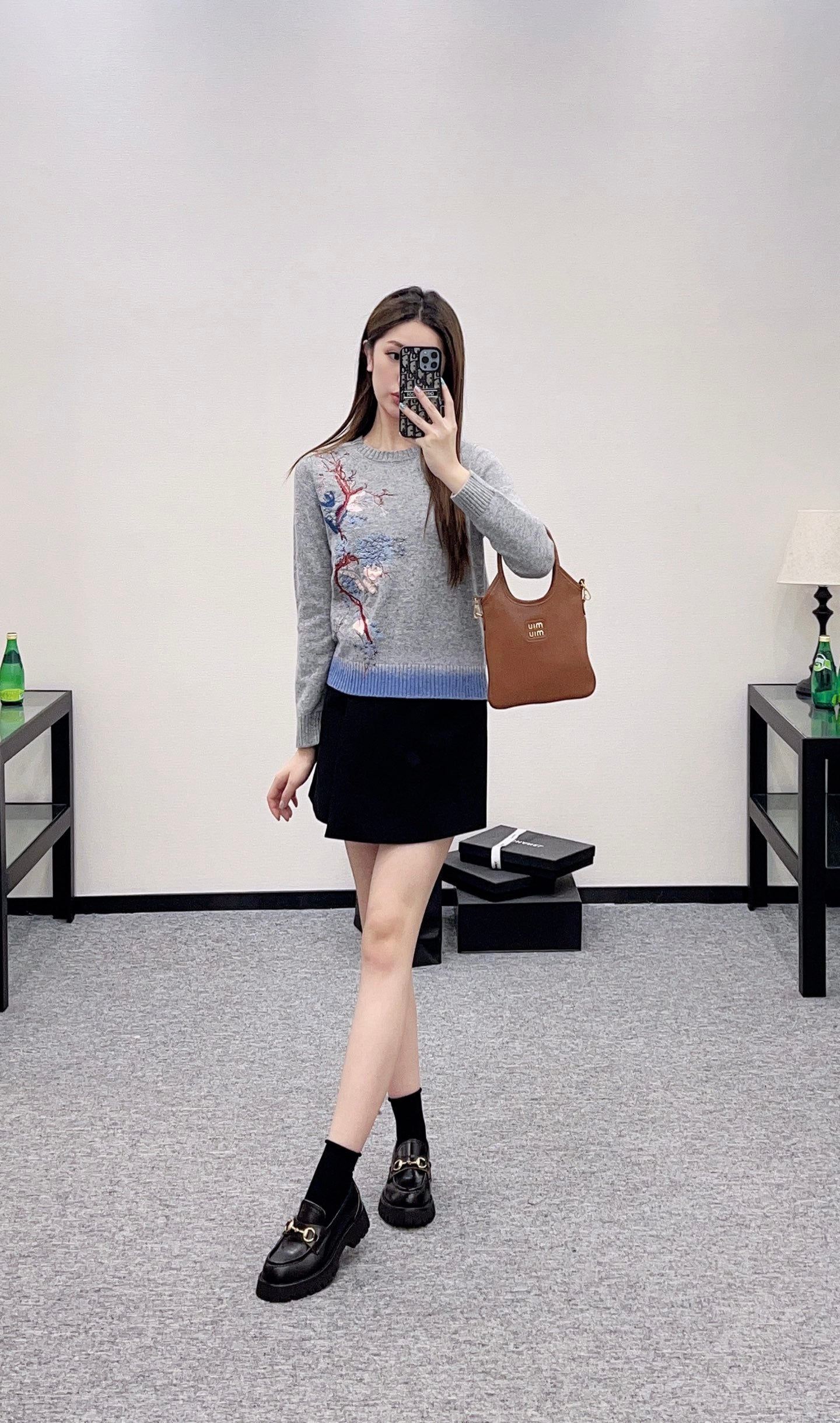 25 New Arrival Embroidered Sweater