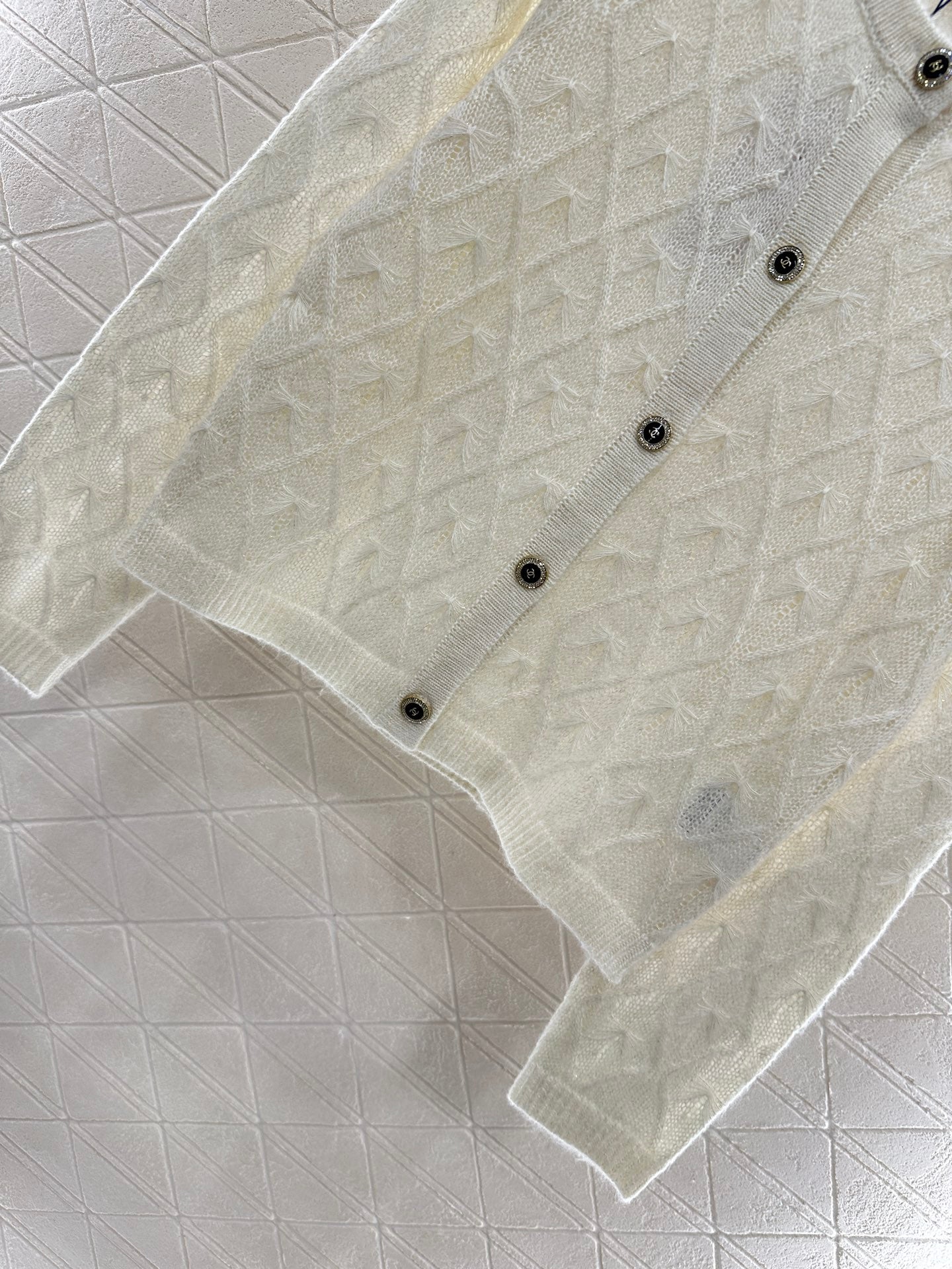 25 New Arrival Knitted Cardigan