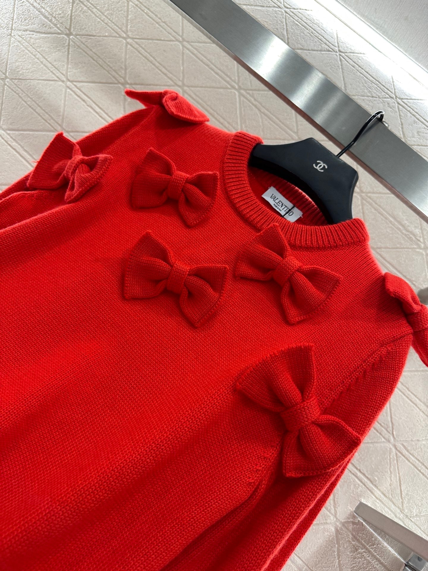 25 New Arrivals Knitted Sweaters