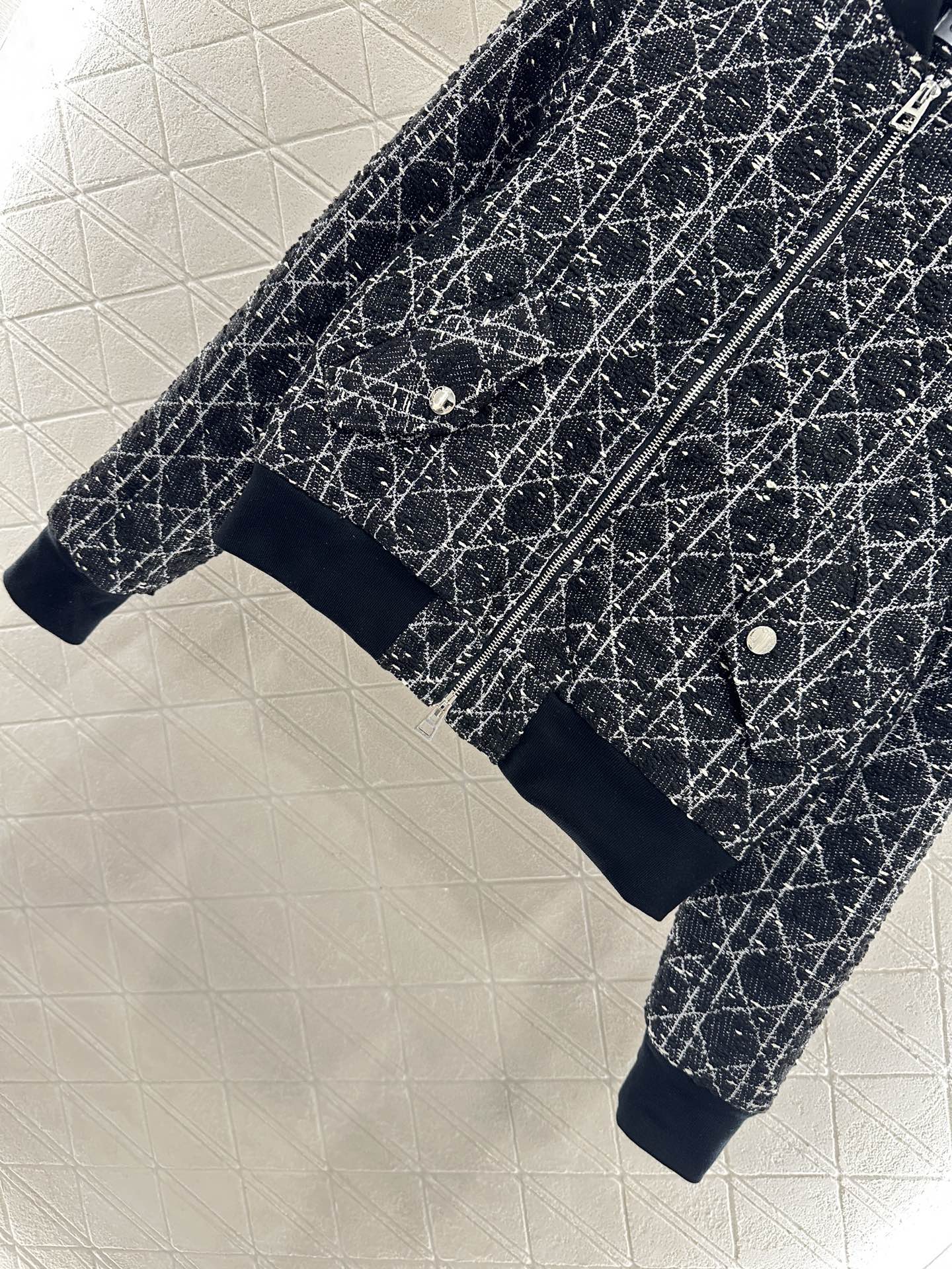 25fw Cannage coat and culottes set