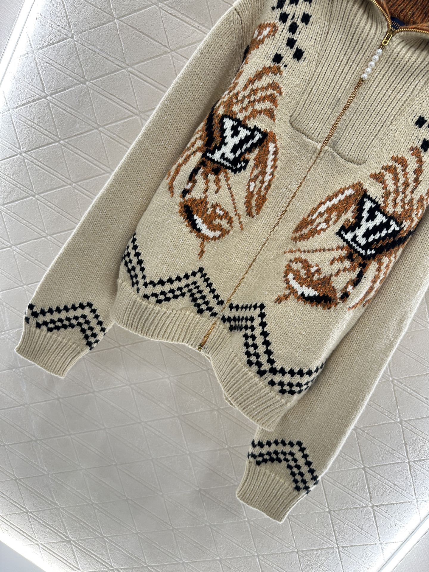 25fw Large lapel zip-up sweater jacket