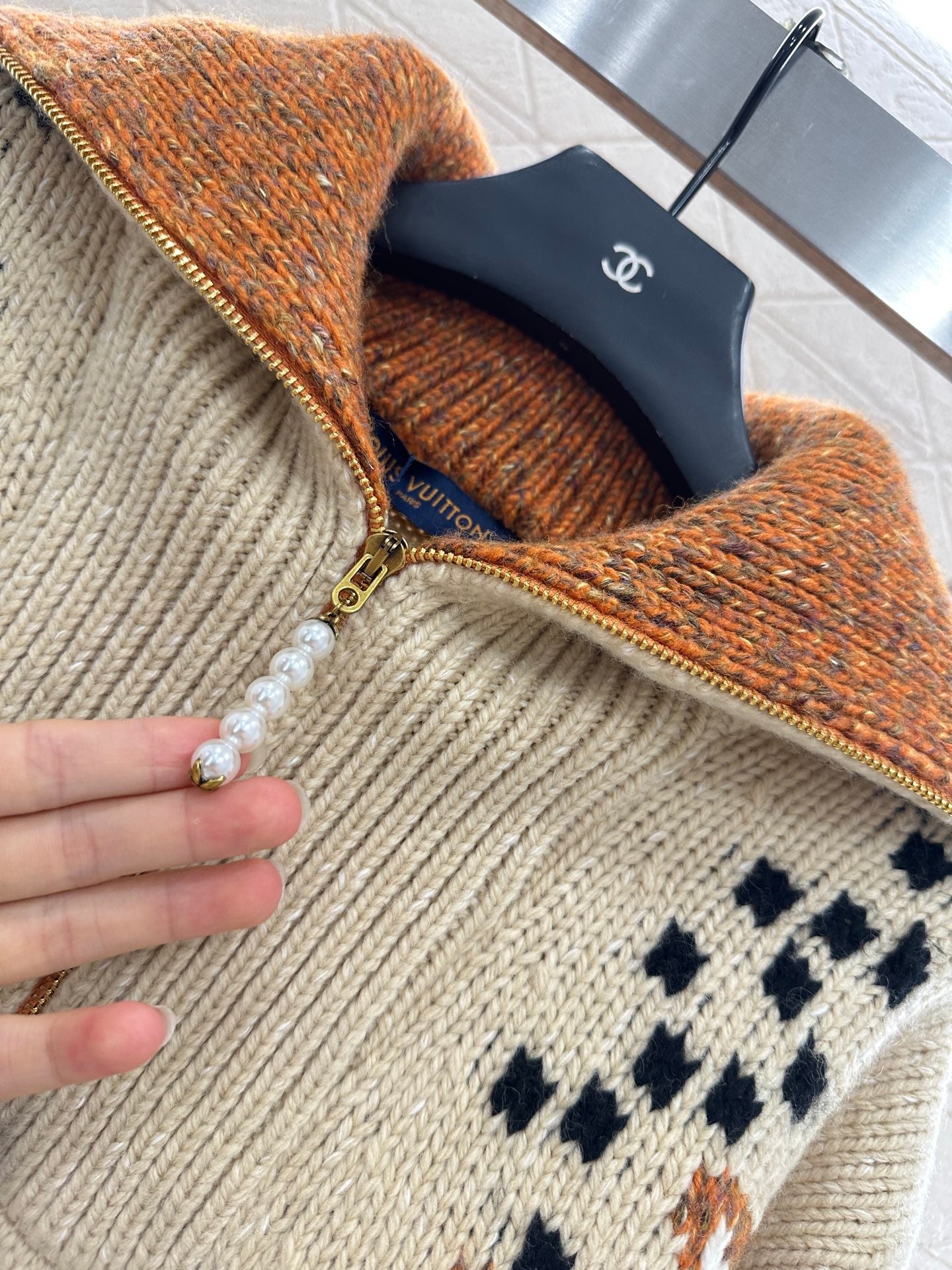 25fw Large lapel zip-up sweater jacket