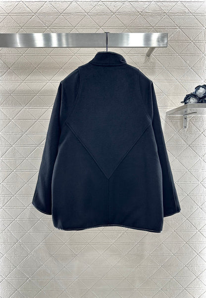 25fw Lined with printed shawl coat and skirt set