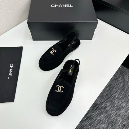 25 Casual suede slippers with fleece lining