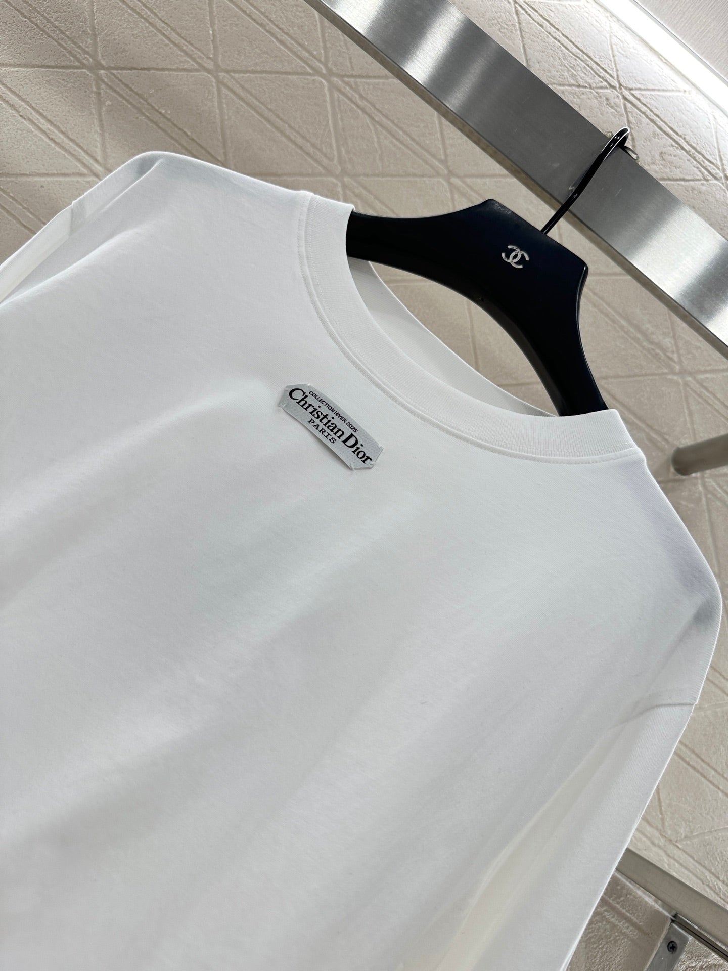 25 Crew Neck Long Sleeve