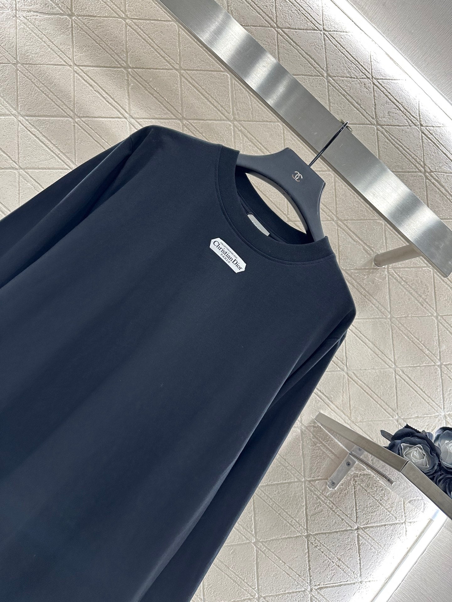 25 Crew Neck Long Sleeve