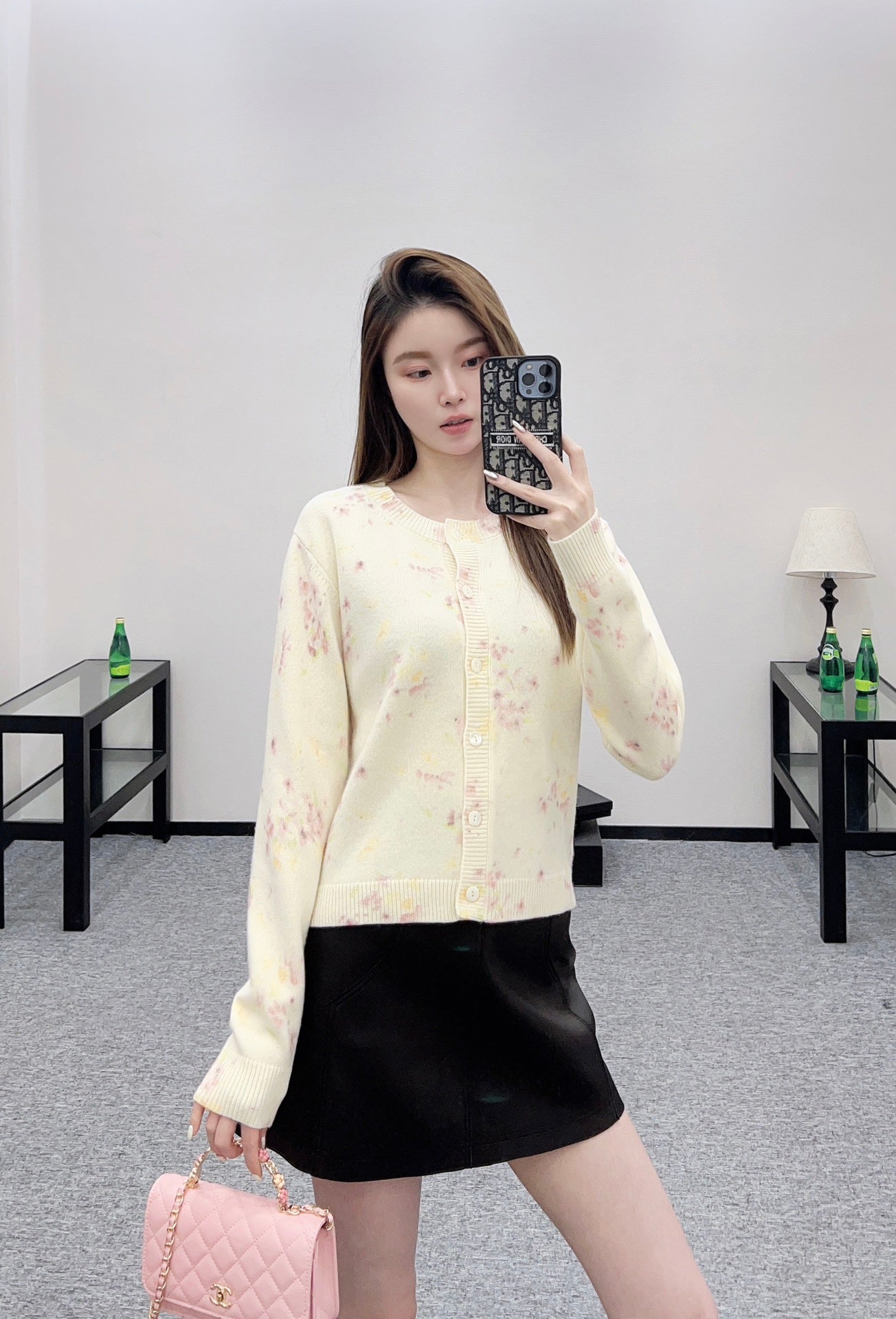 25 Floral light yellow knitted cardigan