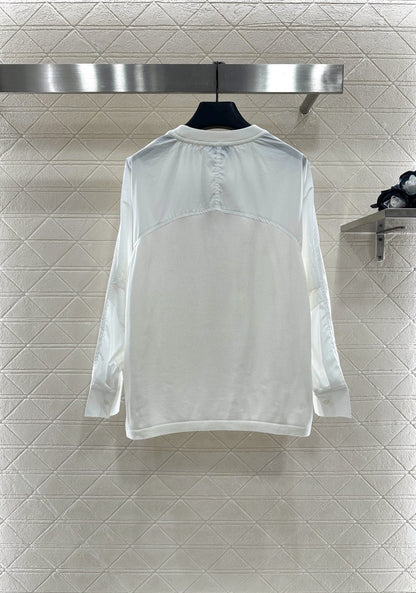 25 Crew neck paneled long-sleeved top