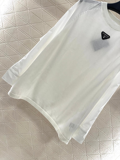 25 Crew neck paneled long-sleeved top