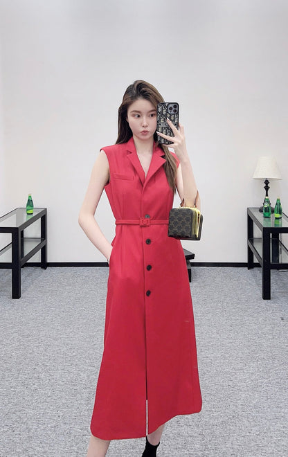 25 Belted vest dress(black/red)