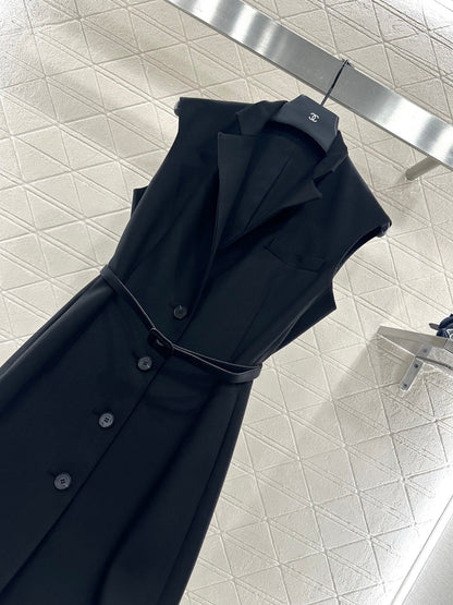 25 Belted vest dress(black/red)