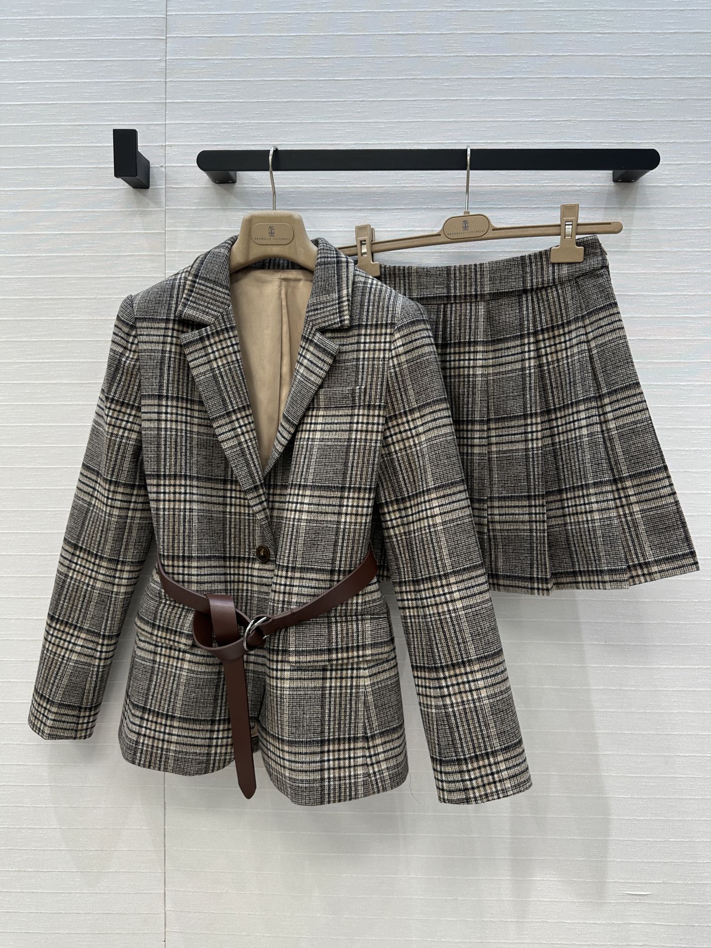 25fw  plaid suit