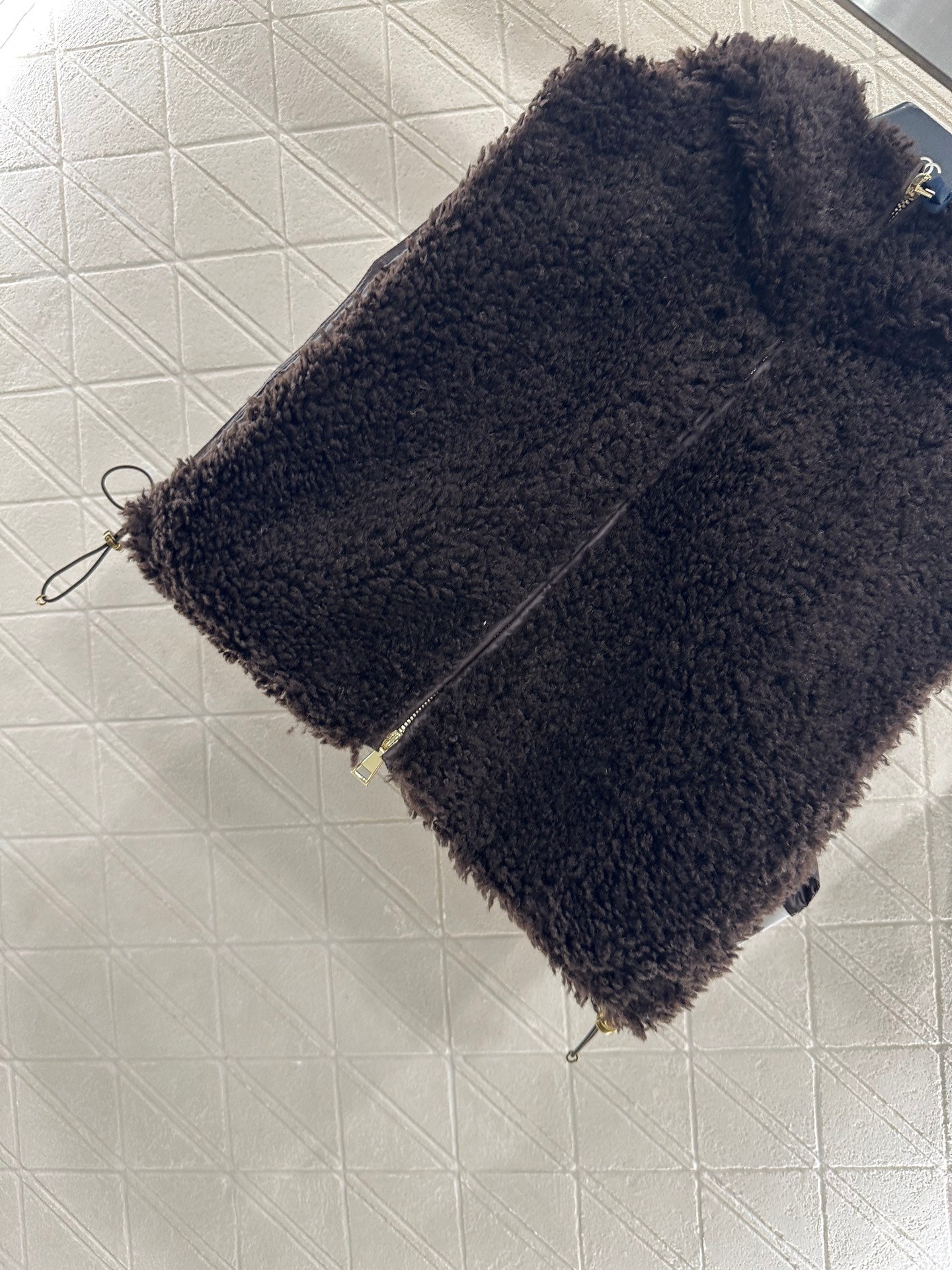 25fw Plush zipper down vest