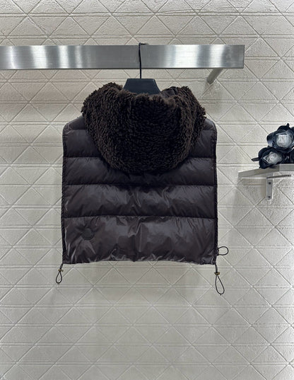 25fw Plush zipper down vest