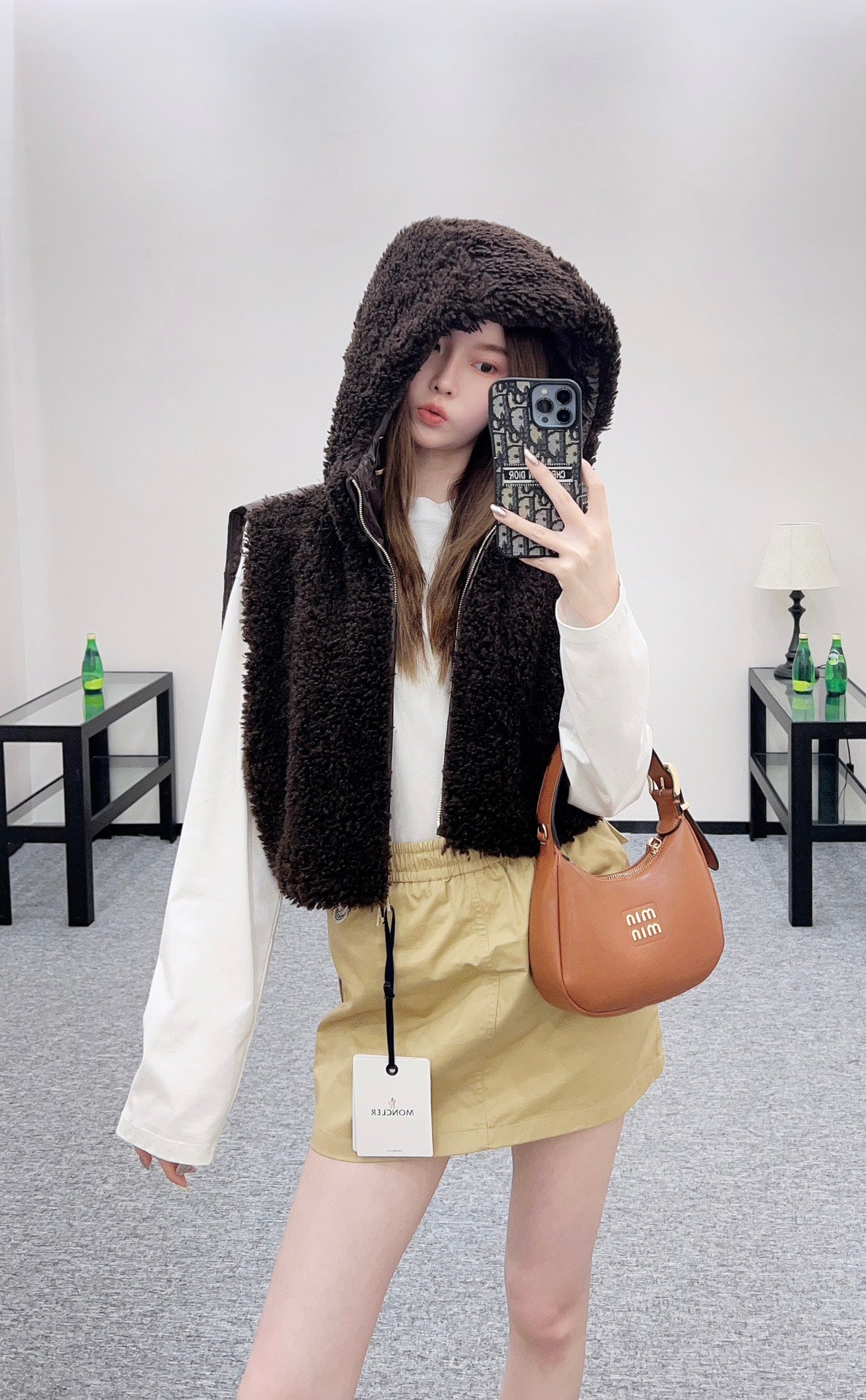 25fw Plush zipper down vest