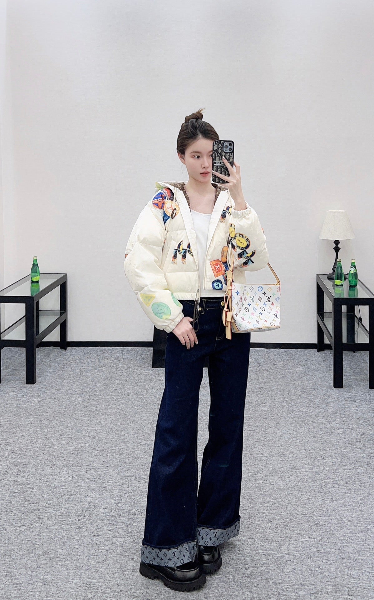 25fw Hooded badge down jacket