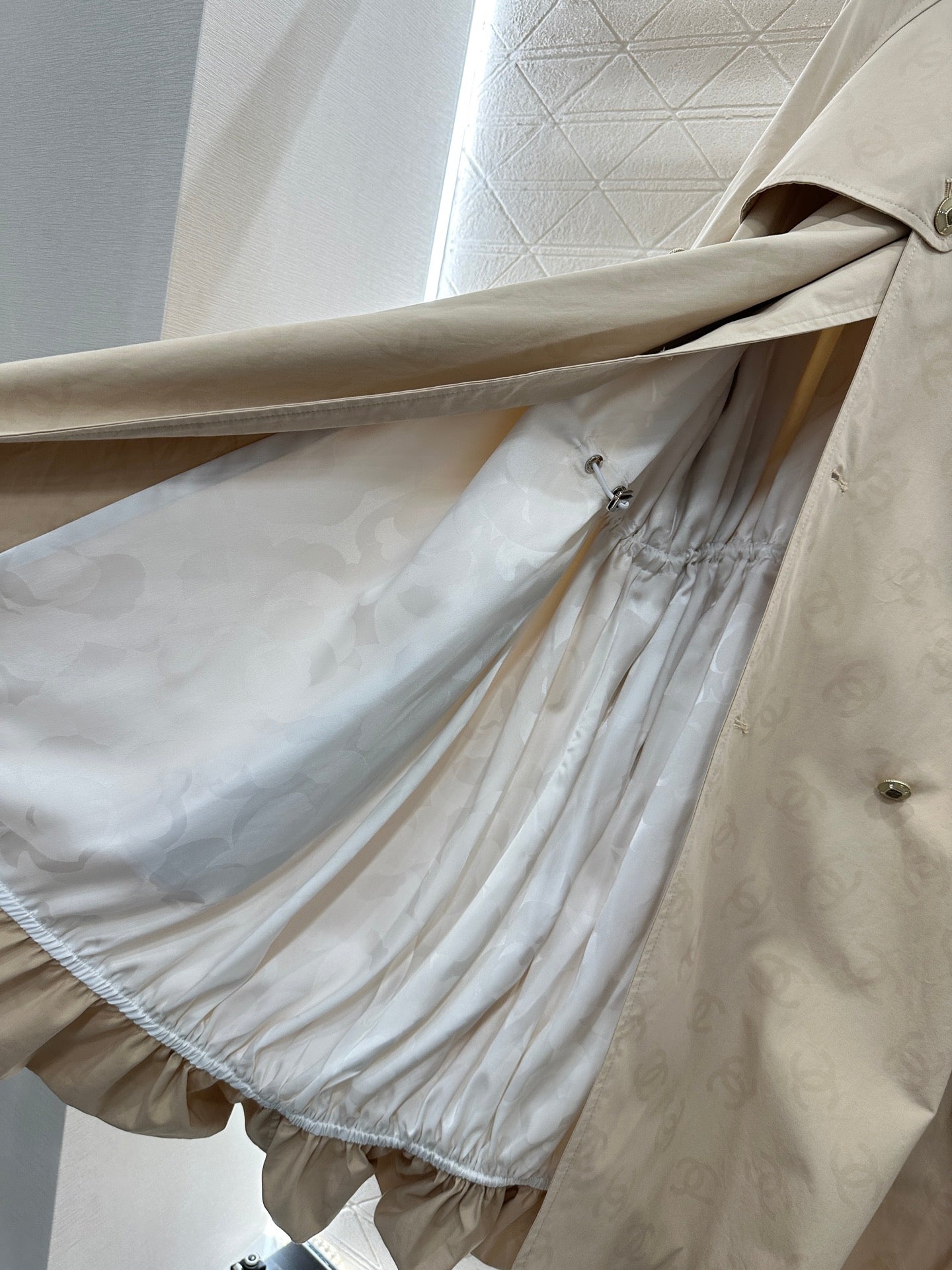 25fw Long trench coat