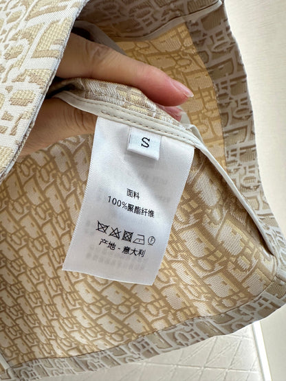 25fw Cape double breasted windbreaker