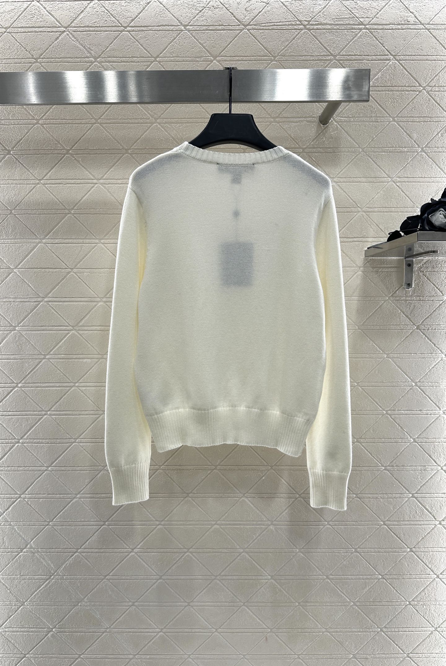 25fw Beaded letter knitted long sleeves