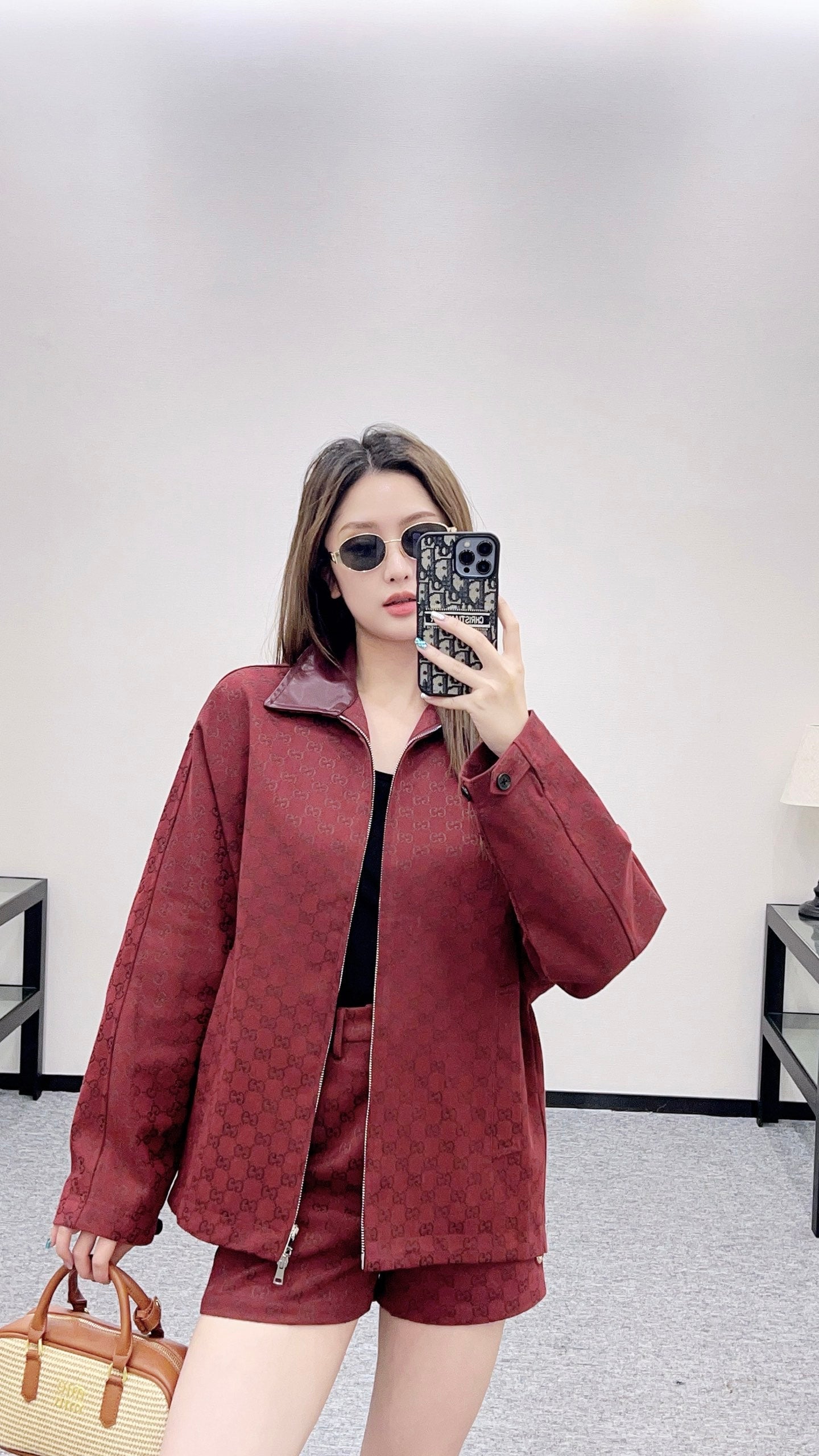 25 Zipper jacket + shorts set