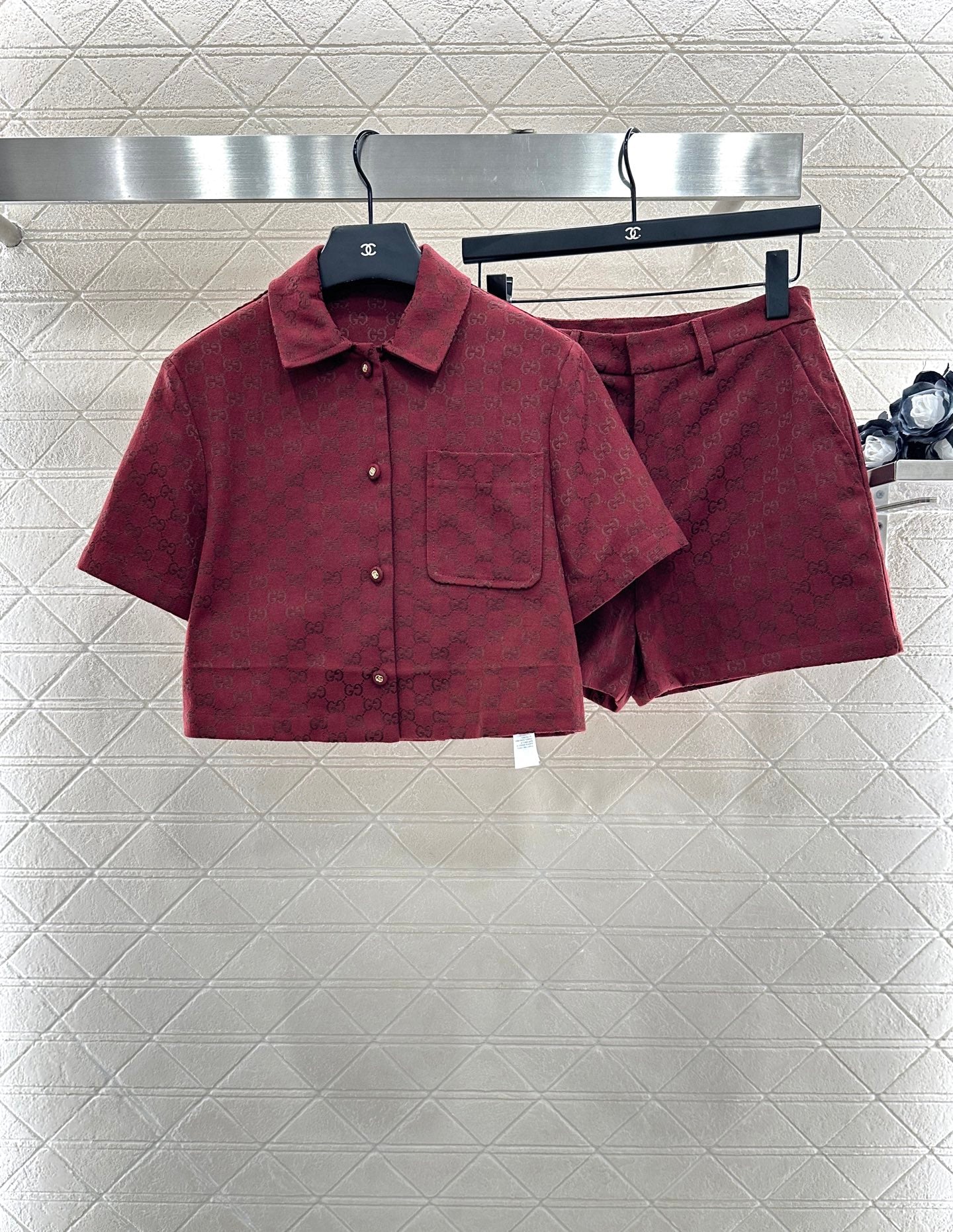 25 Short-sleeved jacket + shorts set