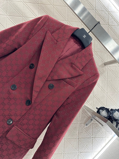 25 Double-breasted suit trousers