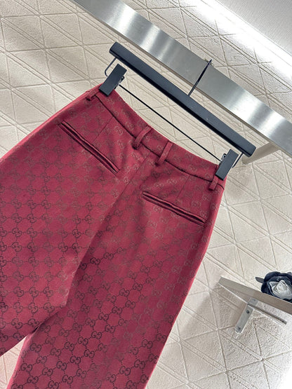 25 Double-breasted suit trousers