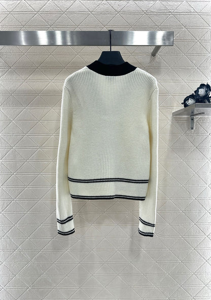 25fw New V-neck knitted cardigan