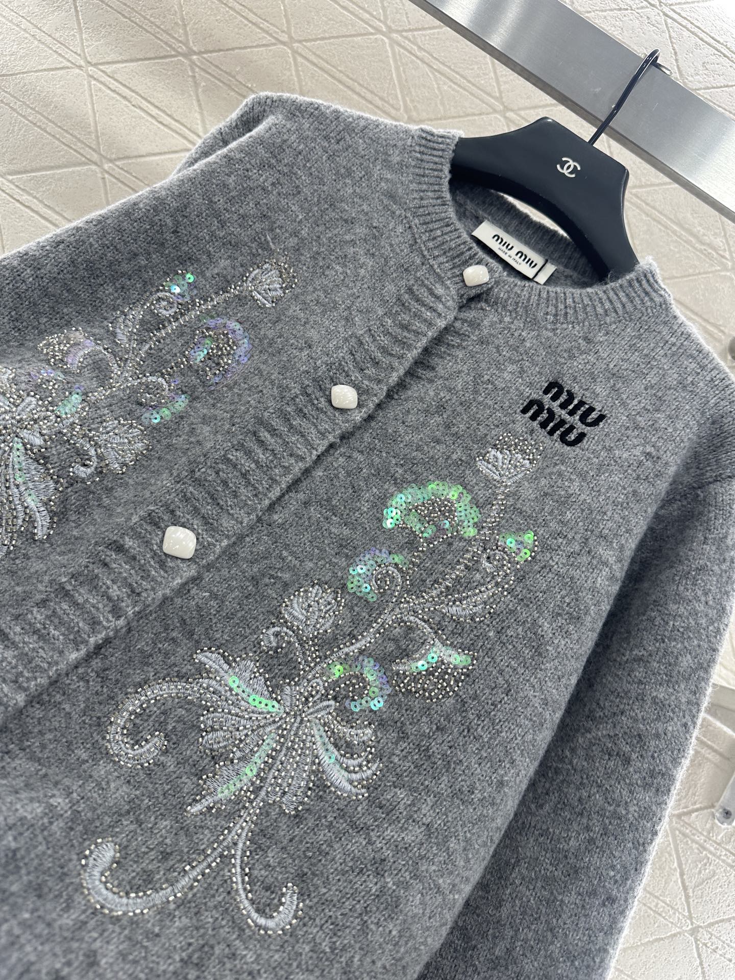 25fw new round neck embroidered knitted cardigan