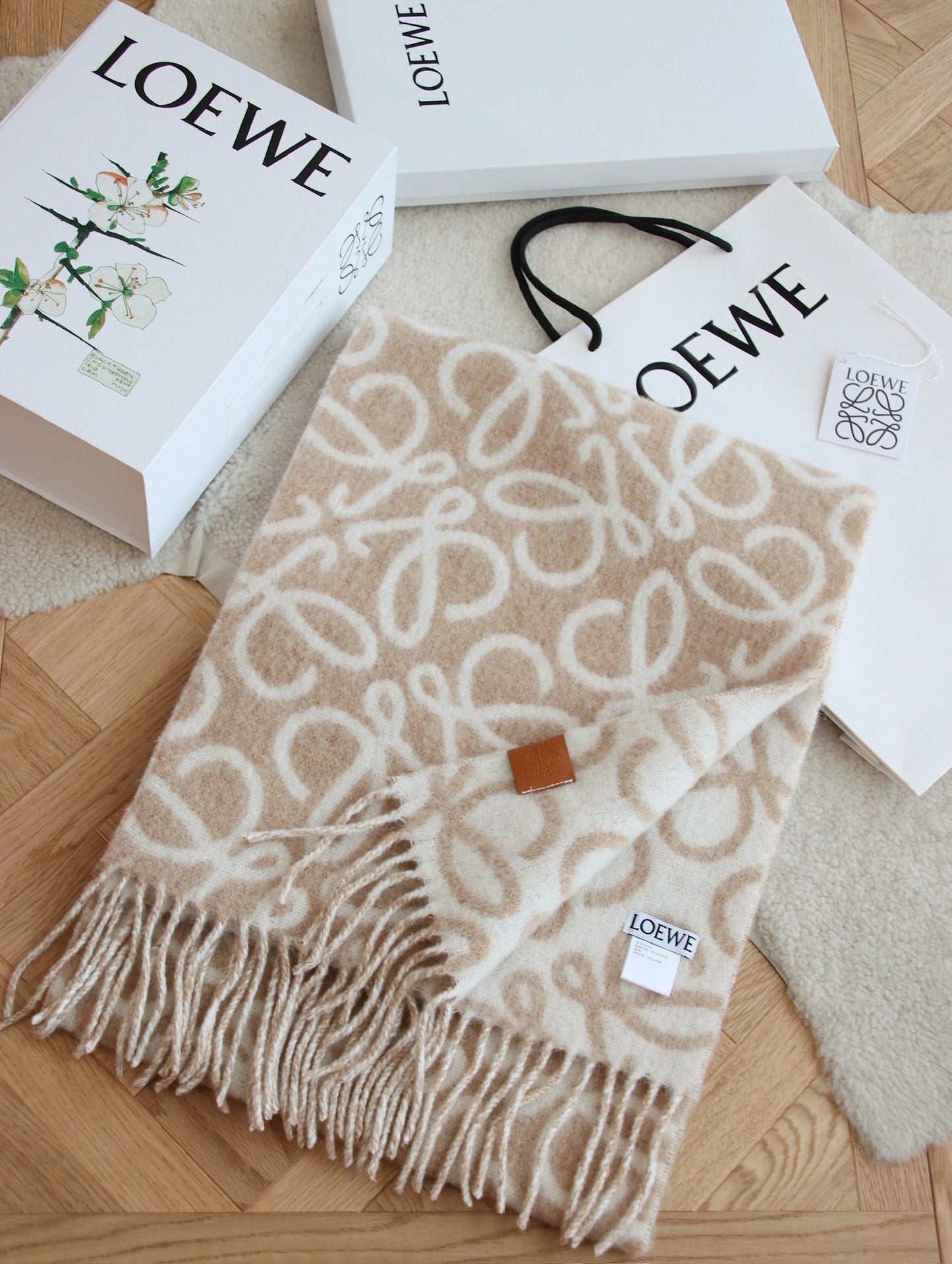 New wool mohair scarf