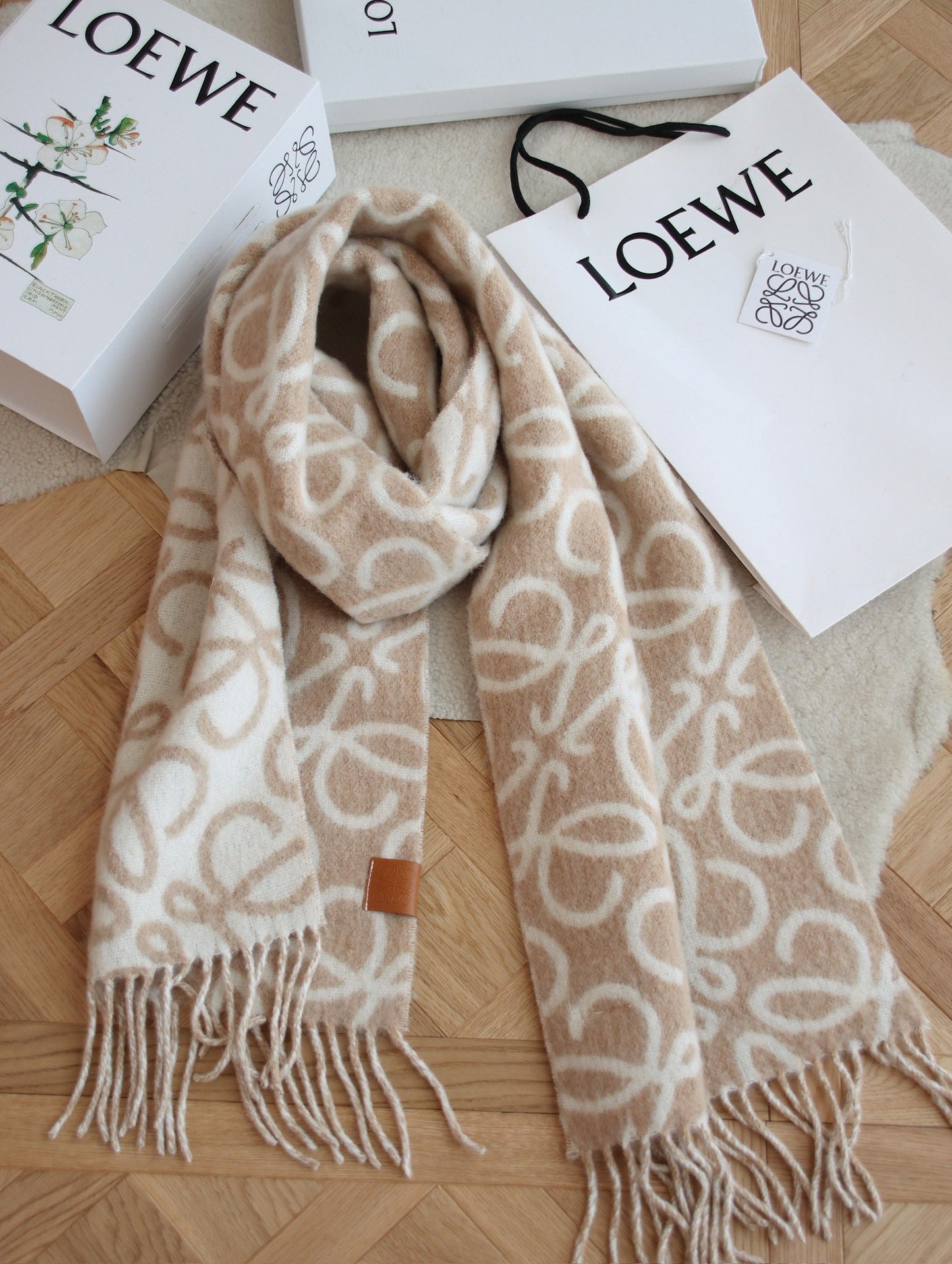 New wool mohair scarf