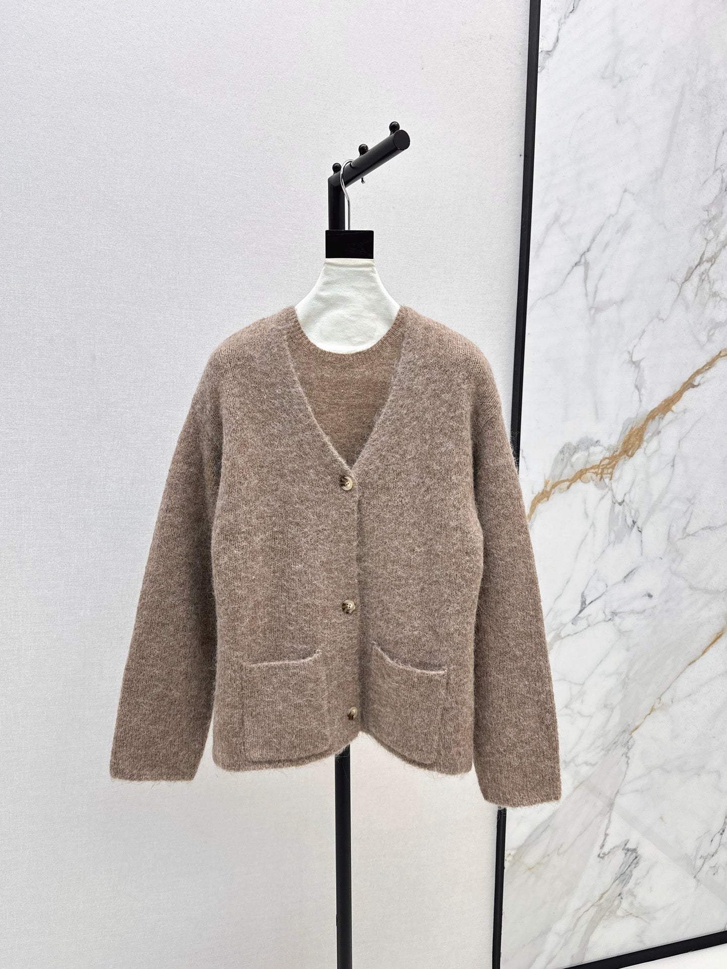25fw new wool V-neck jacket