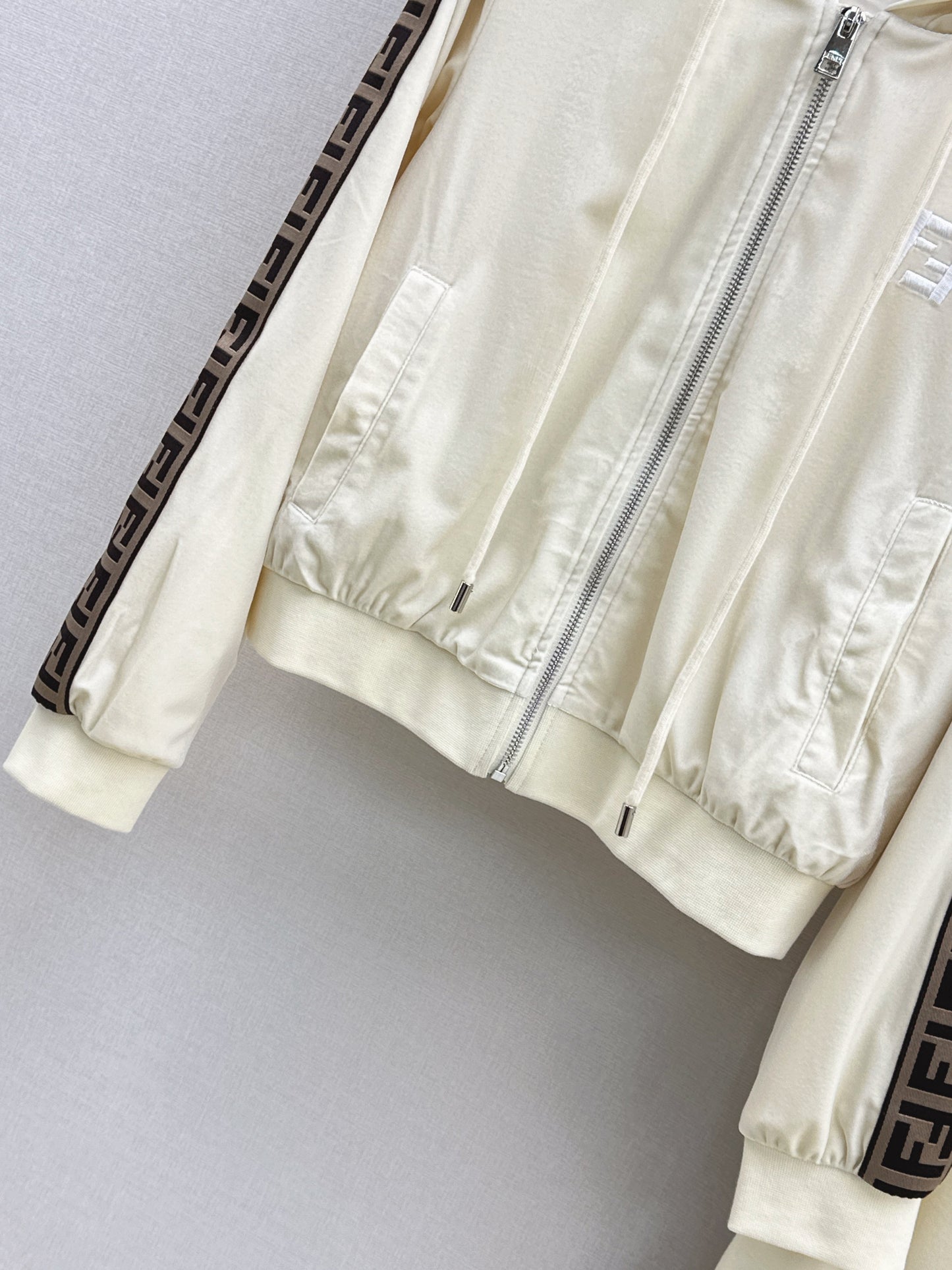 25fw new hooded sweatshirt jacket with trousers set