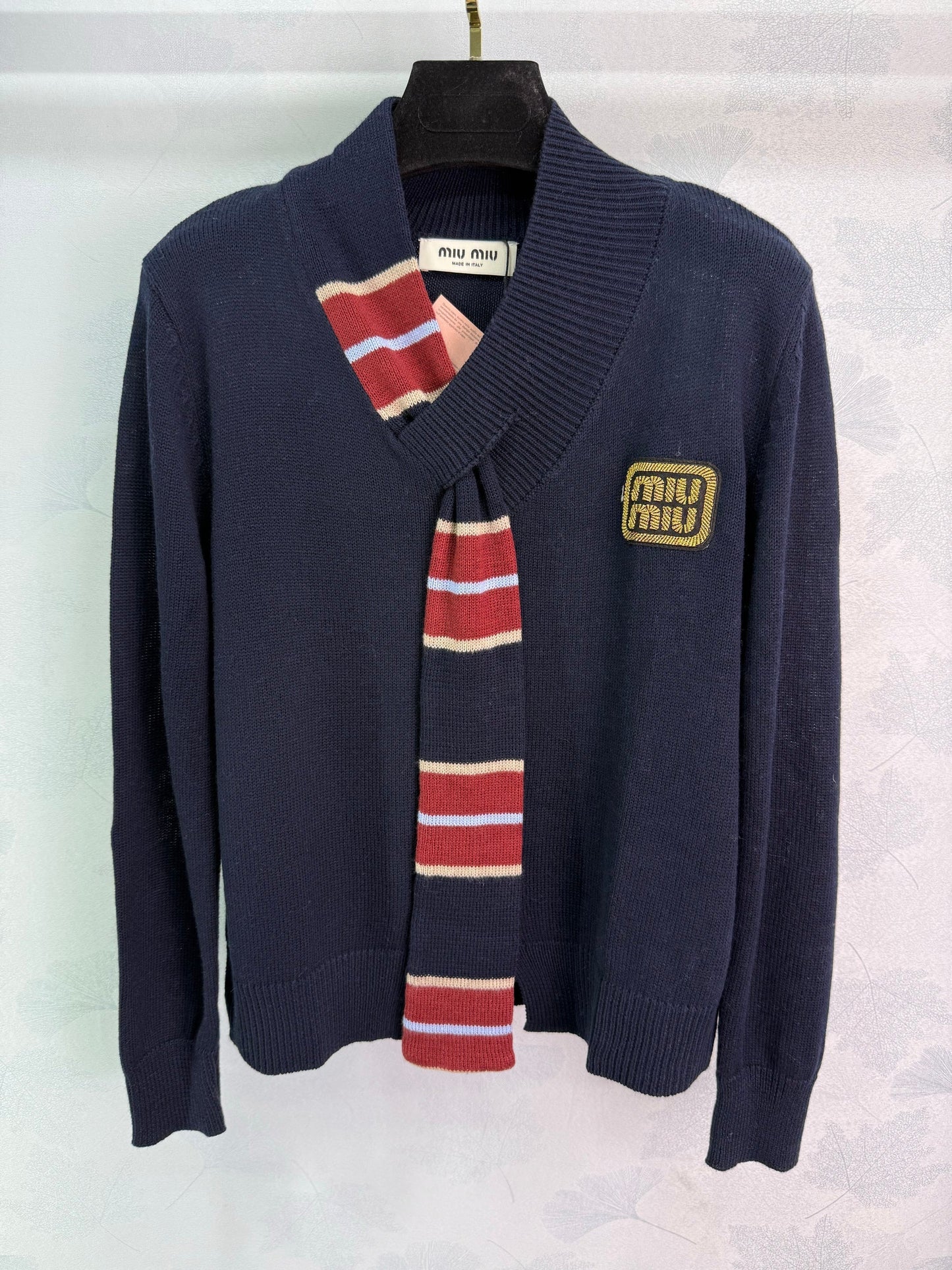 25fw new classic V-neck sweater