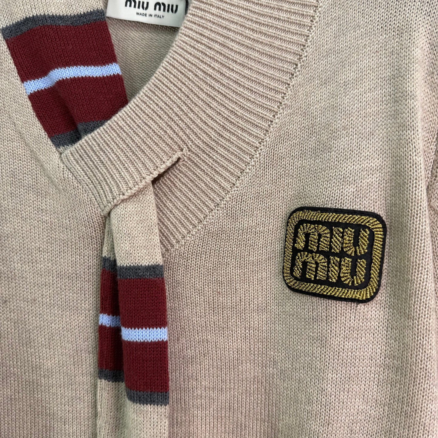 25fw new classic V-neck sweater