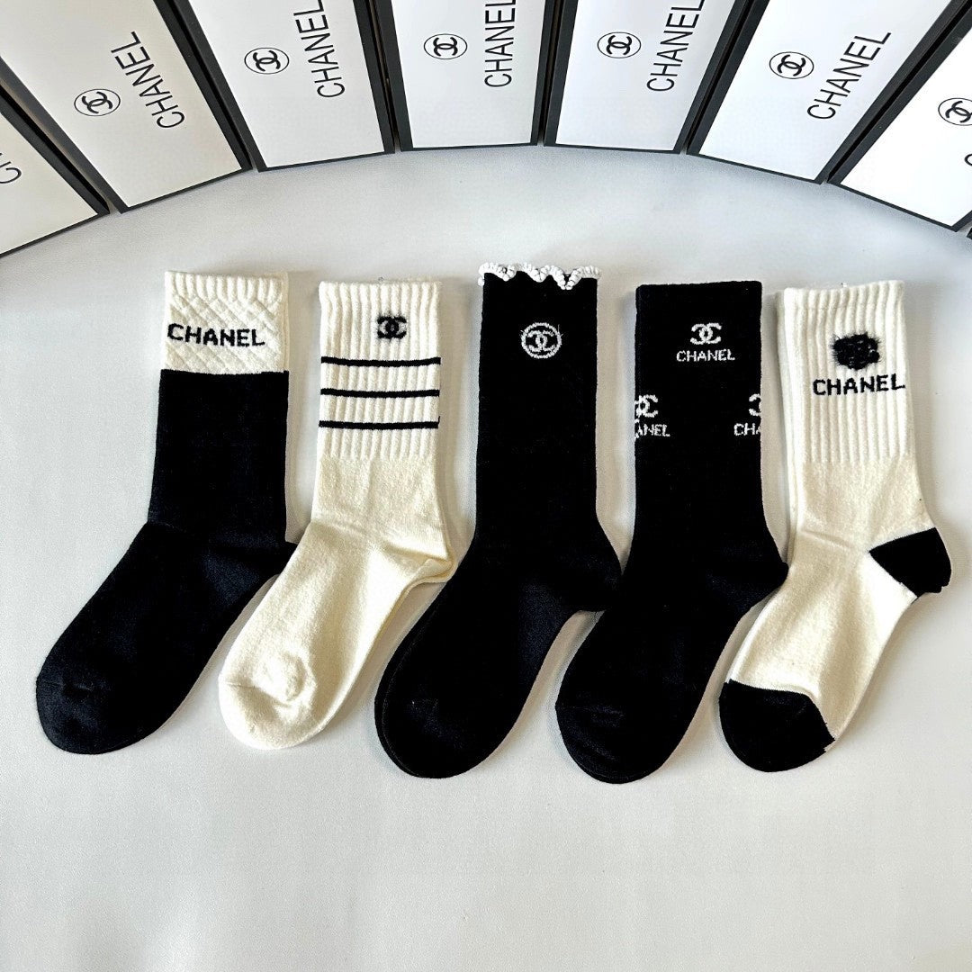 New cashmere socks