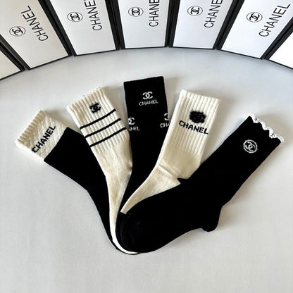 New cashmere socks