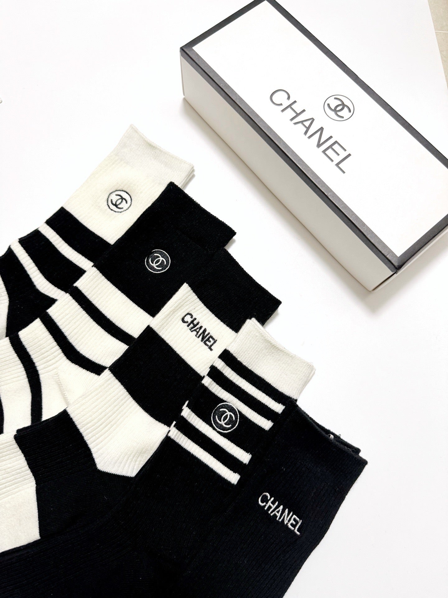 Classic Embroidered Cotton Socks