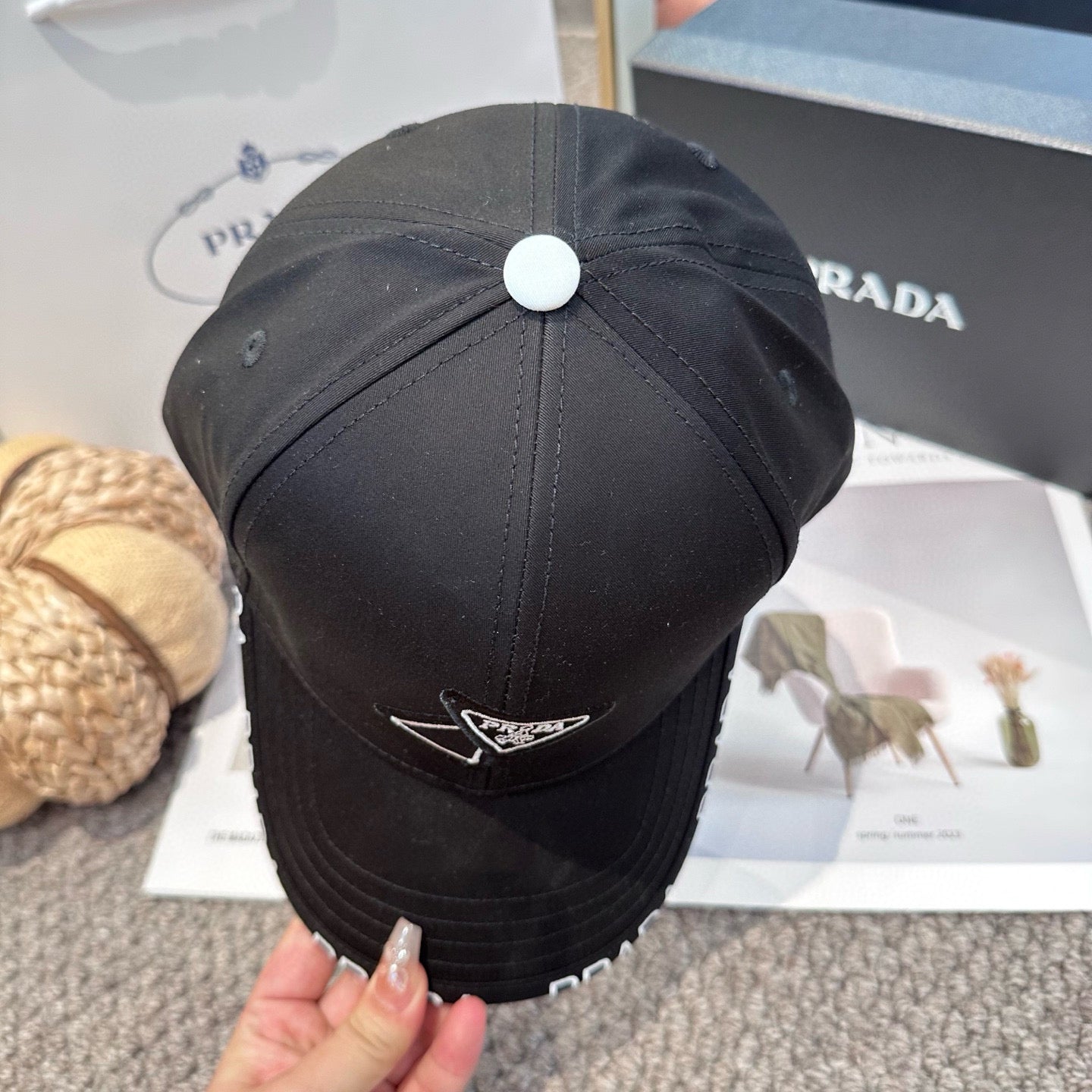 Classic triangle logo baseball cap