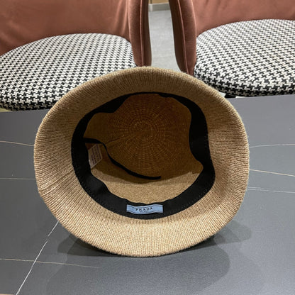 New knitted bucket hat