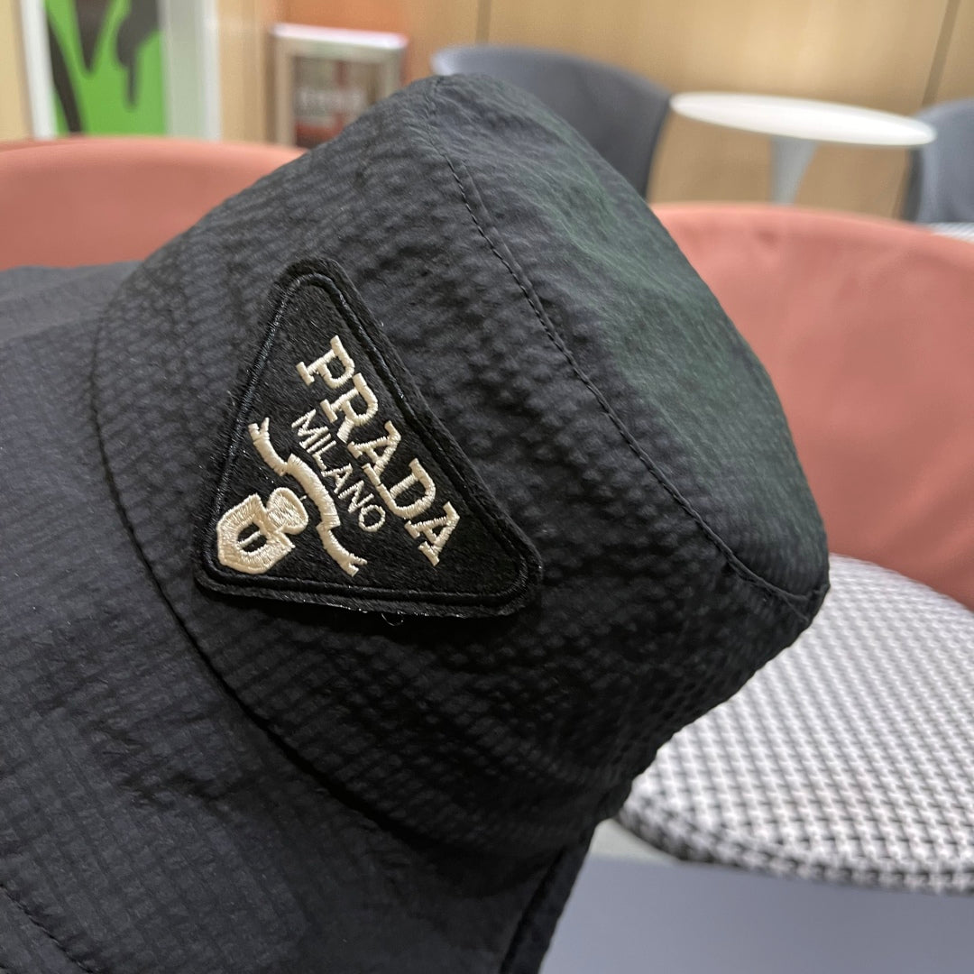 New drawstring bucket hat