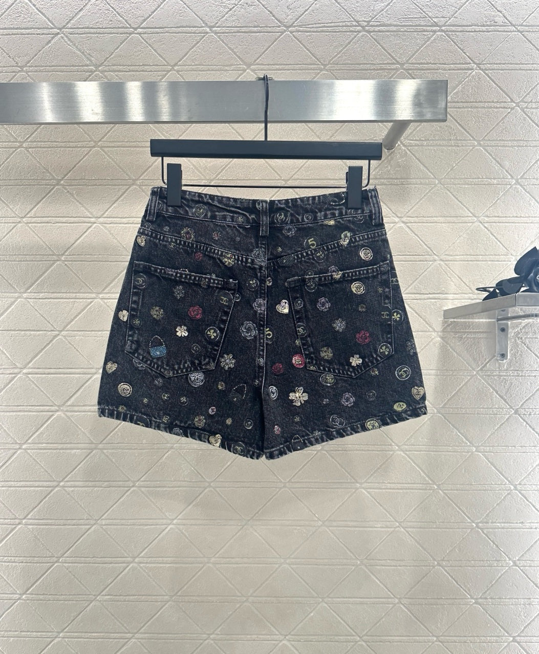 25fw new wide-leg laser denim shorts