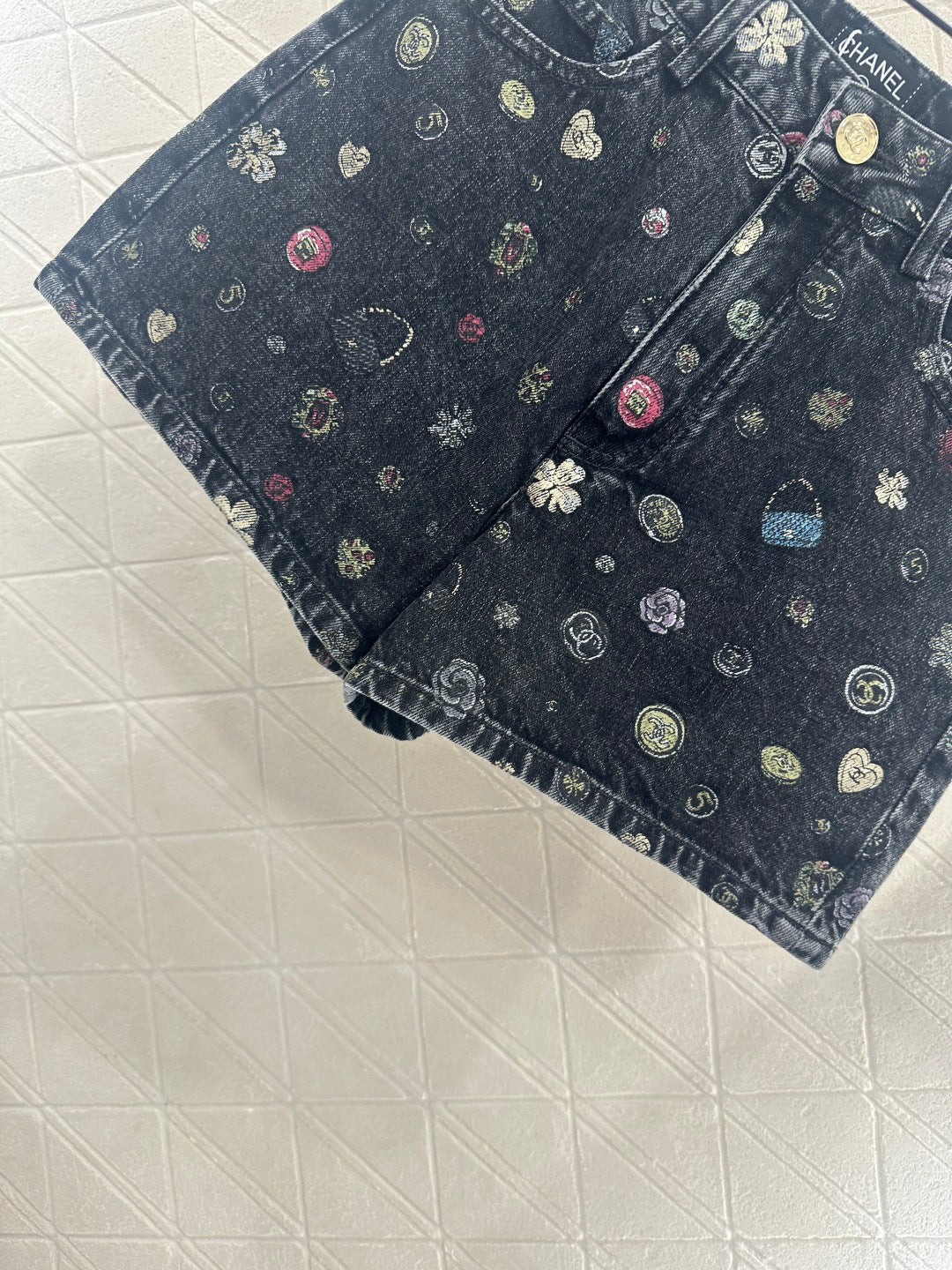 25fw new wide-leg laser denim shorts