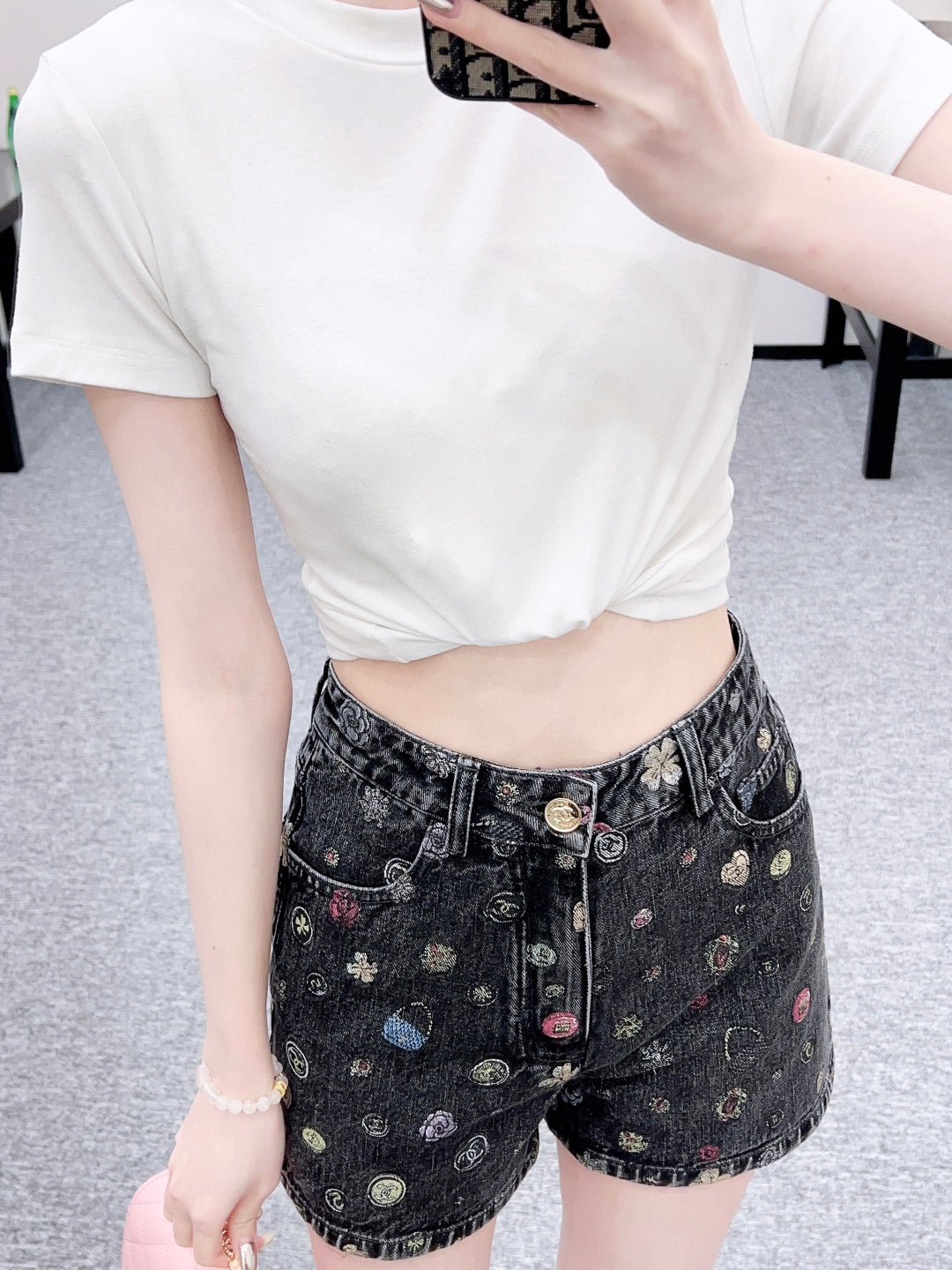 25fw new wide-leg laser denim shorts