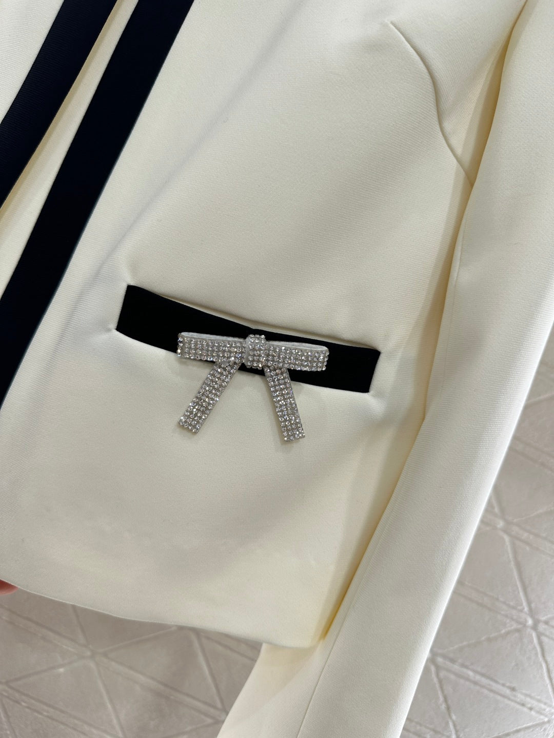 25fw new round neck bow tie jacket