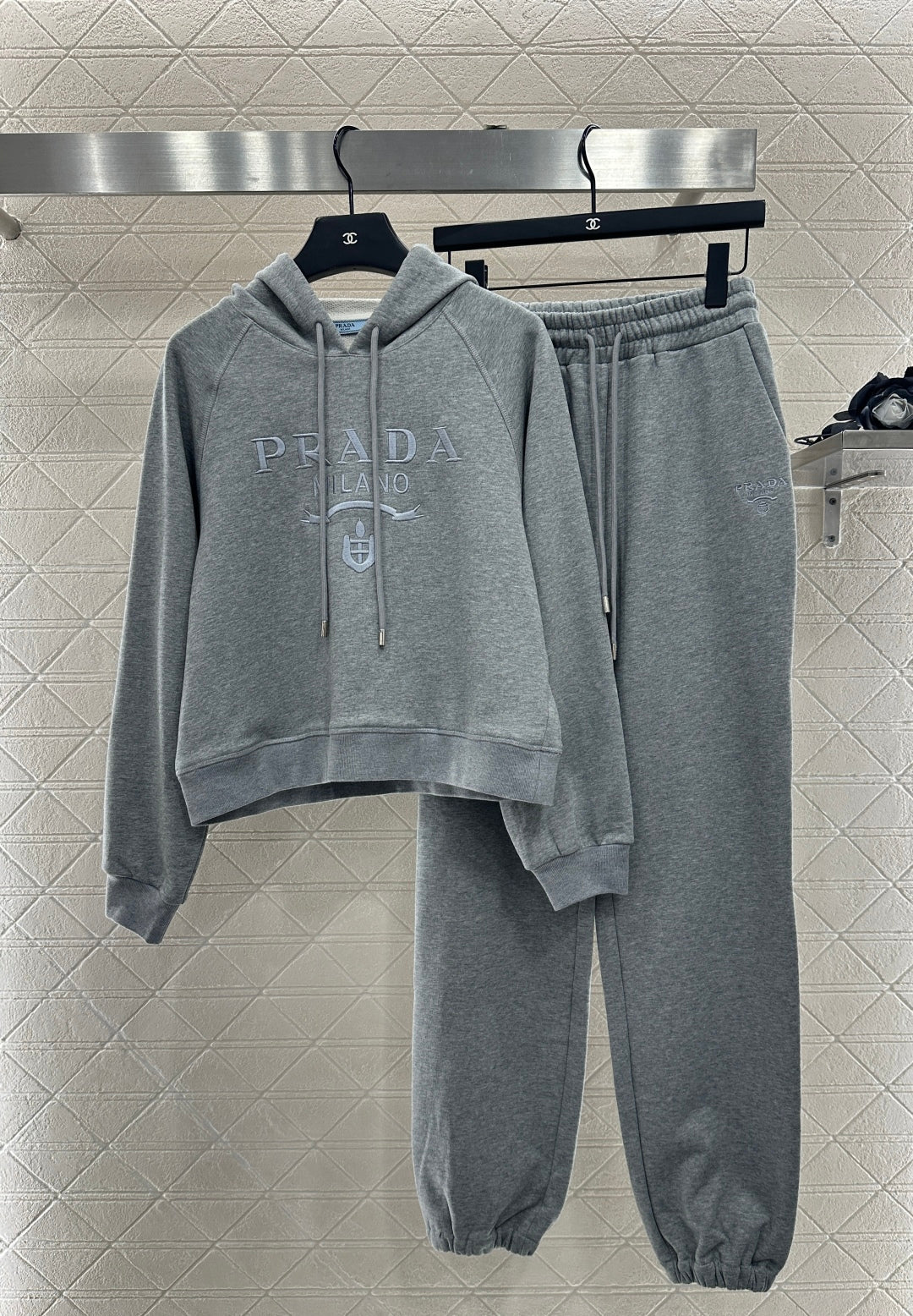 25fw new hooded letter sweatshirt with trousers suit